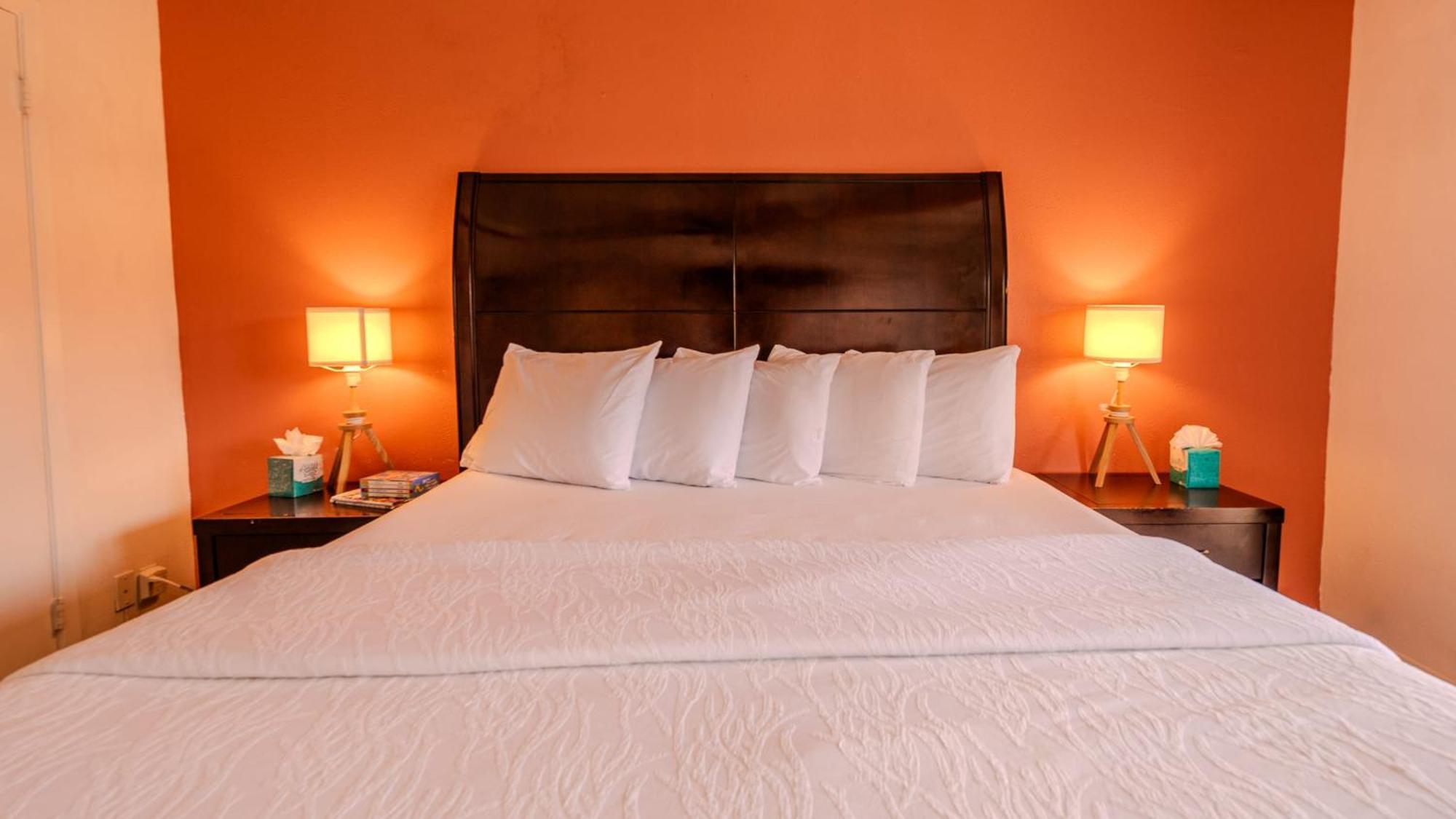 Kingfishers Retreat Serene 1Br Escape With Balcony 207 جنوب جزيرة بادري المظهر الخارجي الصورة