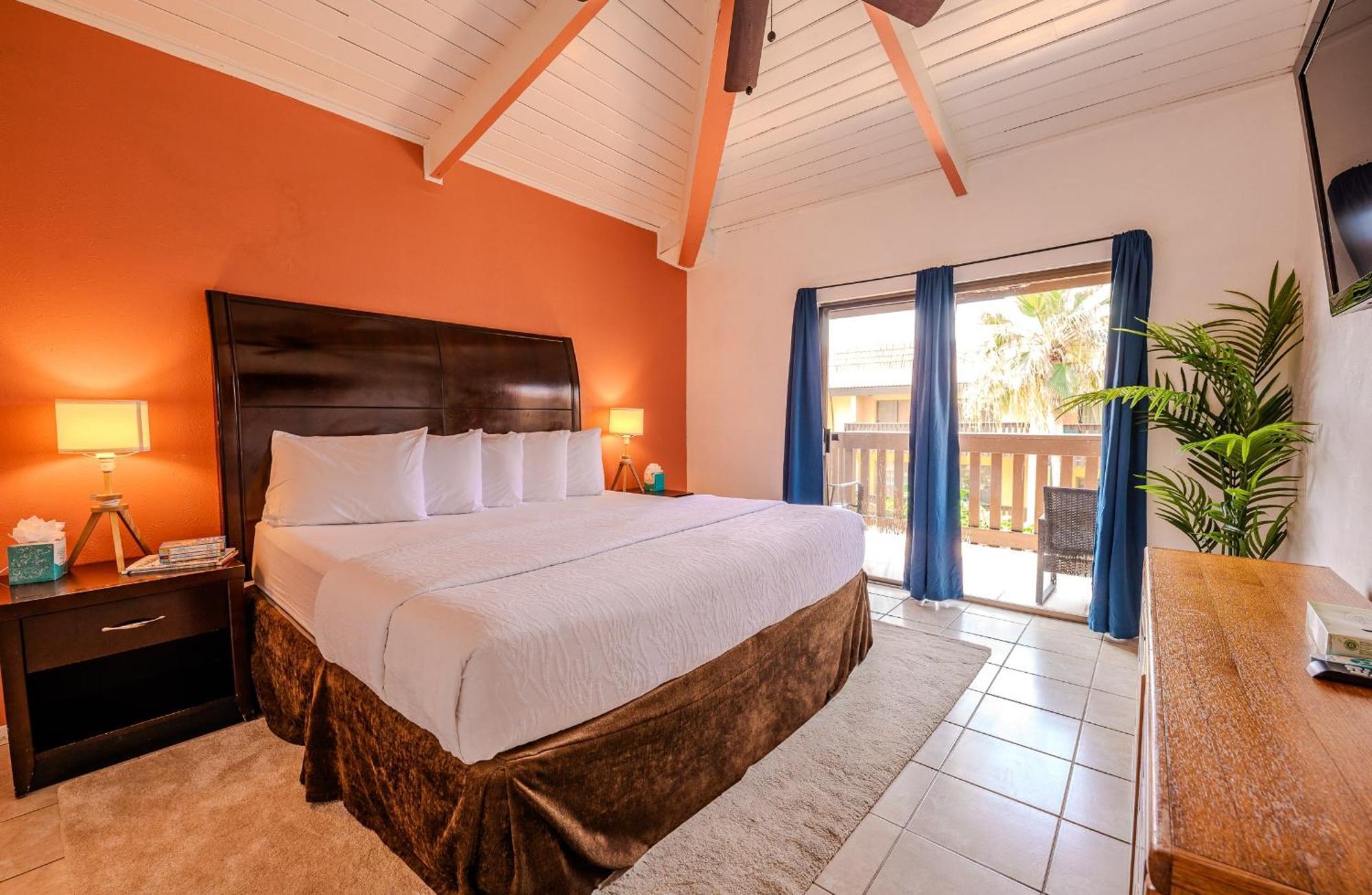 Kingfishers Retreat Serene 1Br Escape With Balcony 207 جنوب جزيرة بادري المظهر الخارجي الصورة