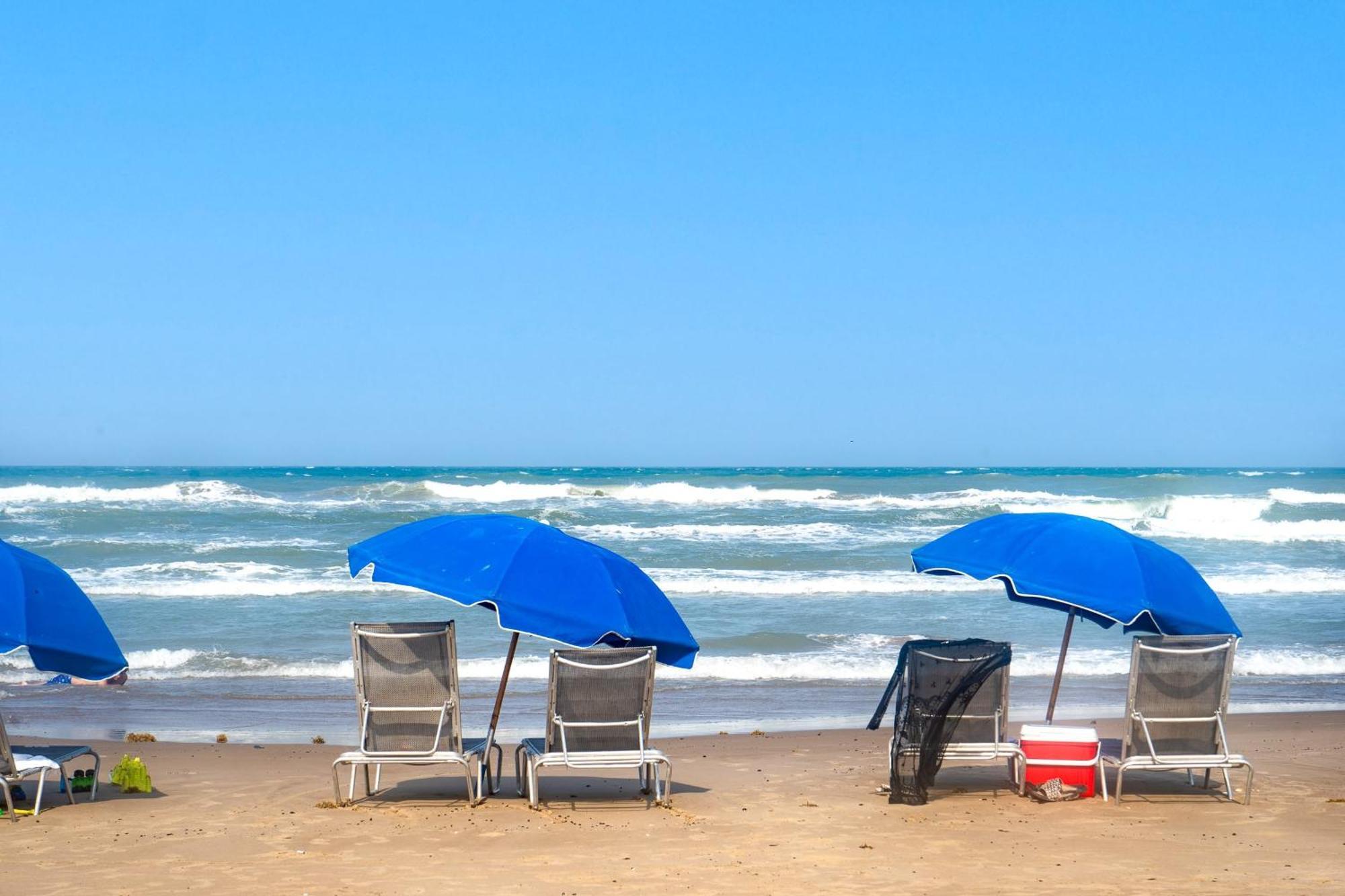 Kingfishers Retreat Serene 1Br Escape With Balcony 207 جنوب جزيرة بادري المظهر الخارجي الصورة
